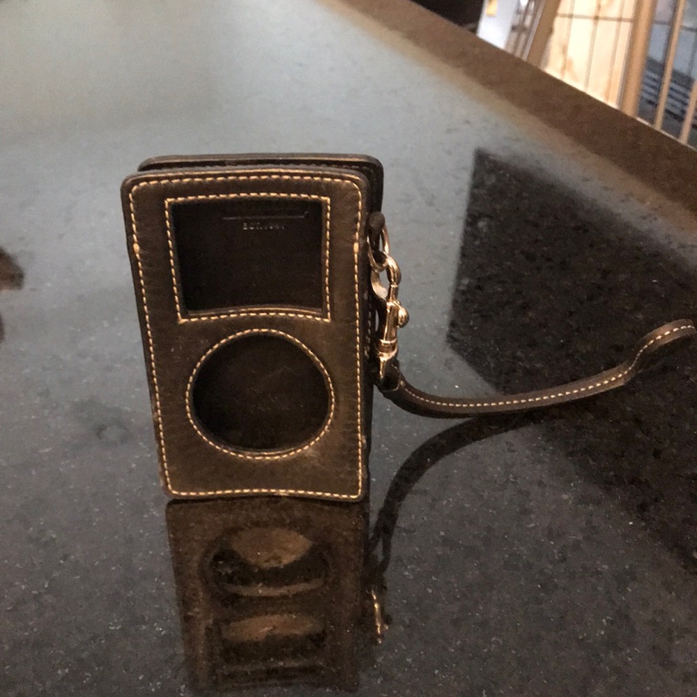 Leather Coach I pod holder